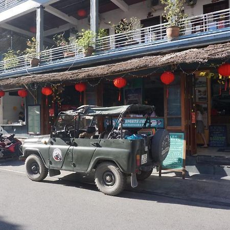 Vietnam Backpacker Hostels - Hue Bagian luar foto