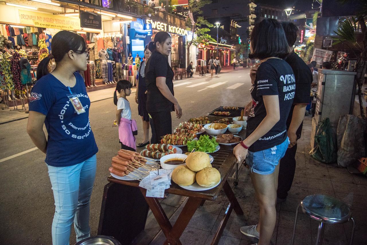 Vietnam Backpacker Hostels - Hue Bagian luar foto