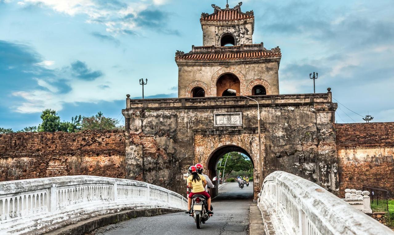 Vietnam Backpacker Hostels - Hue Bagian luar foto