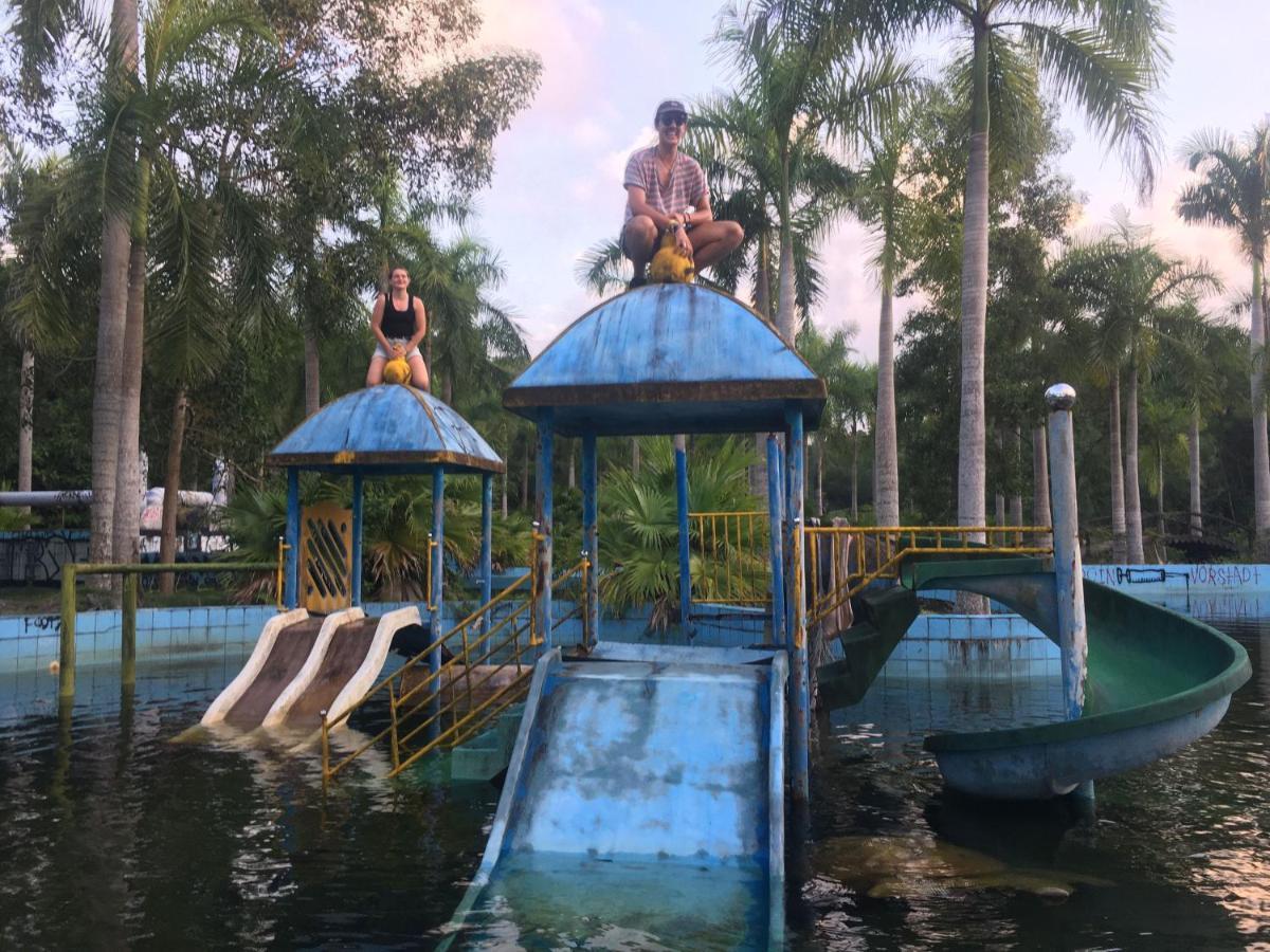 Vietnam Backpacker Hostels - Hue Bagian luar foto